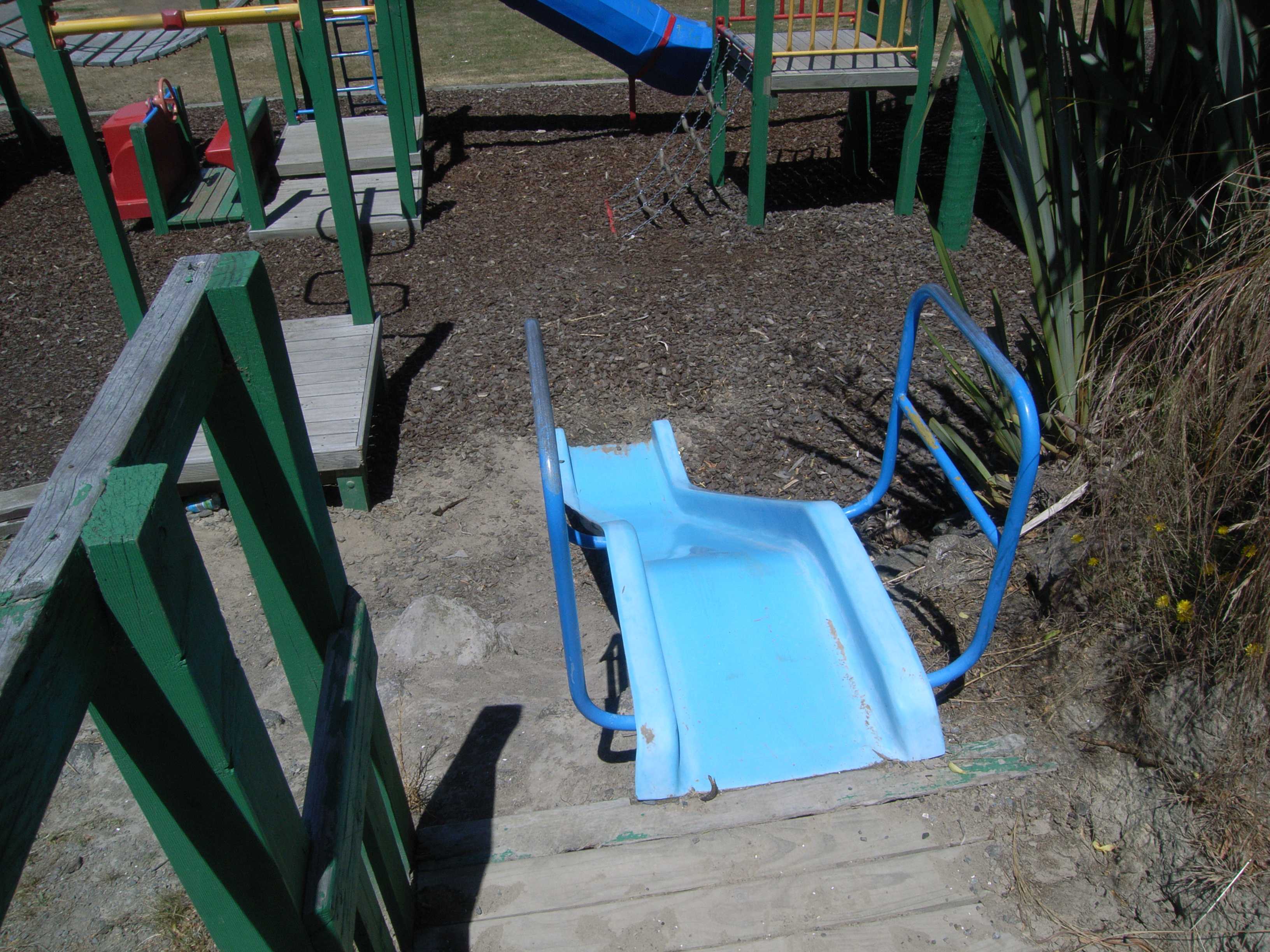 The register’s photograph of the equipment