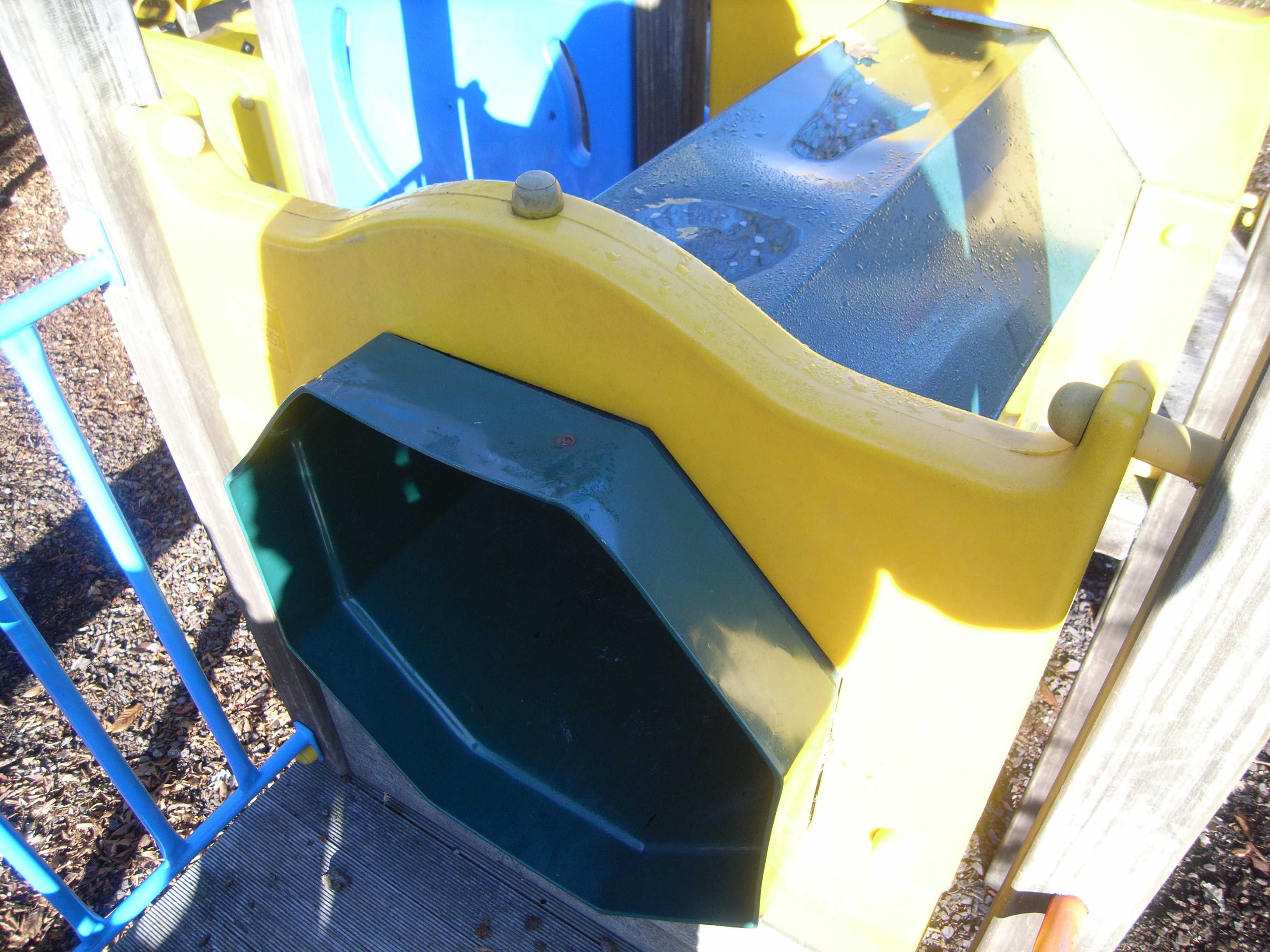 The register’s photograph of the equipment