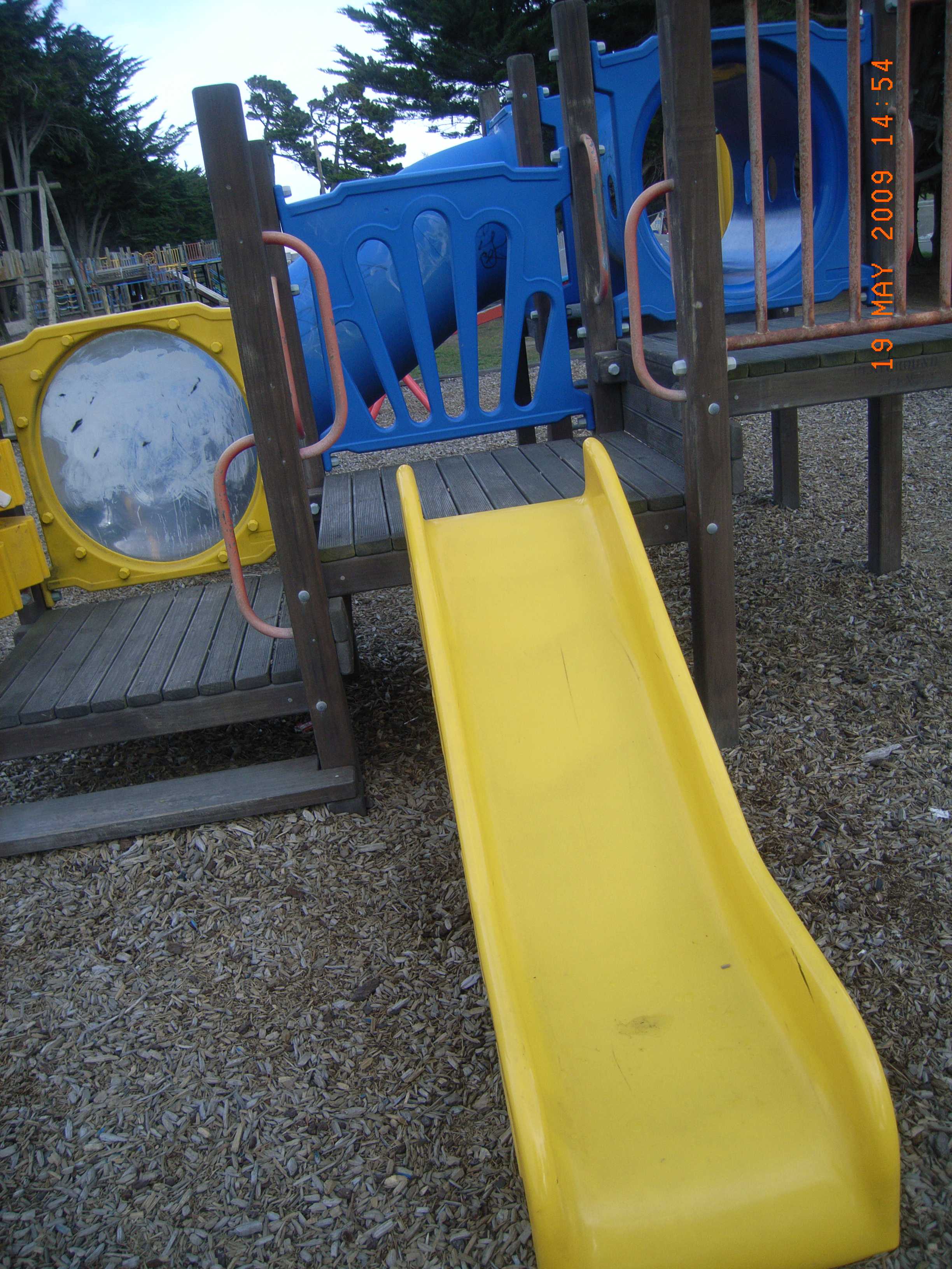 The register’s photograph of the equipment