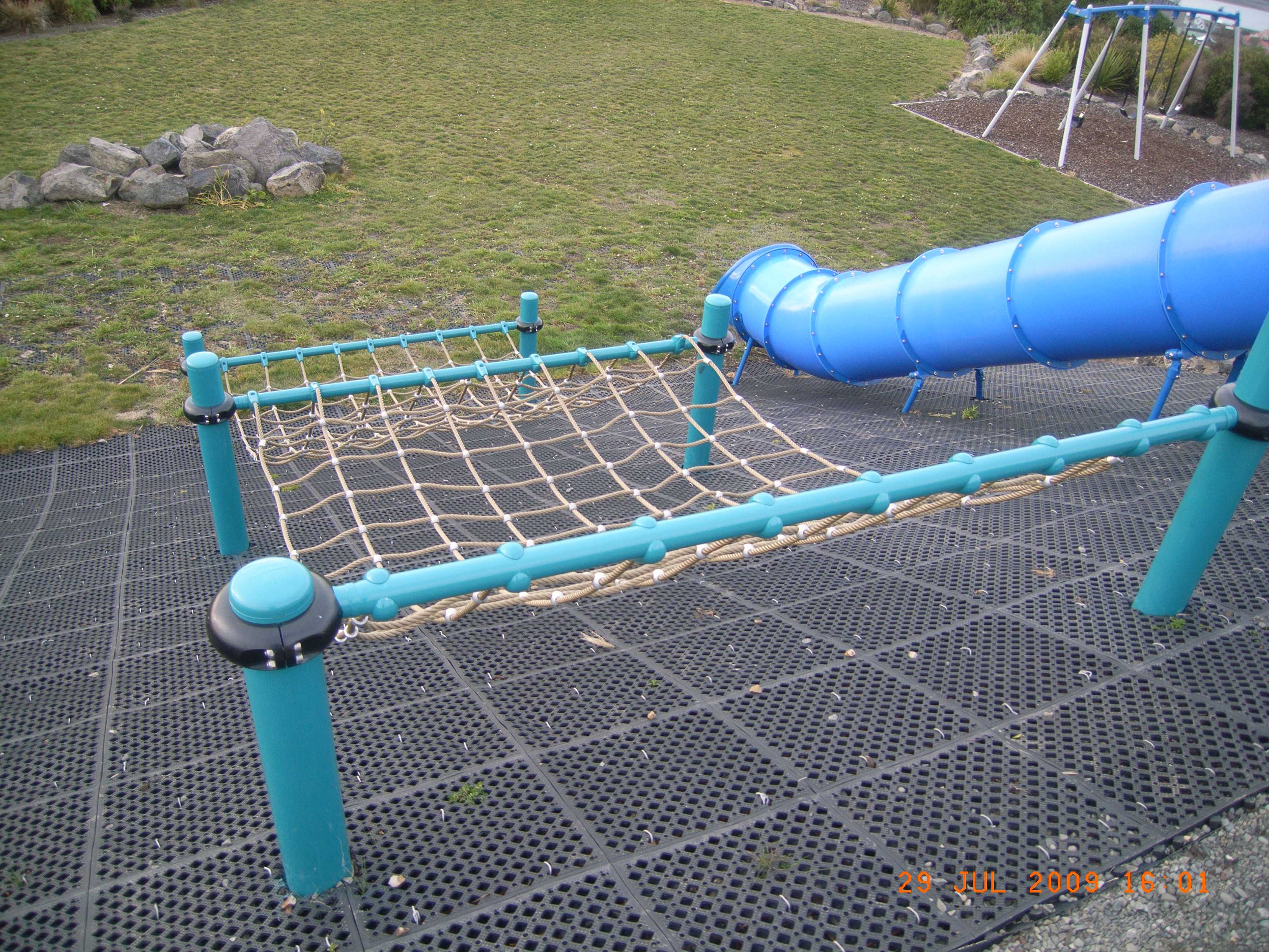The register’s photograph of the equipment