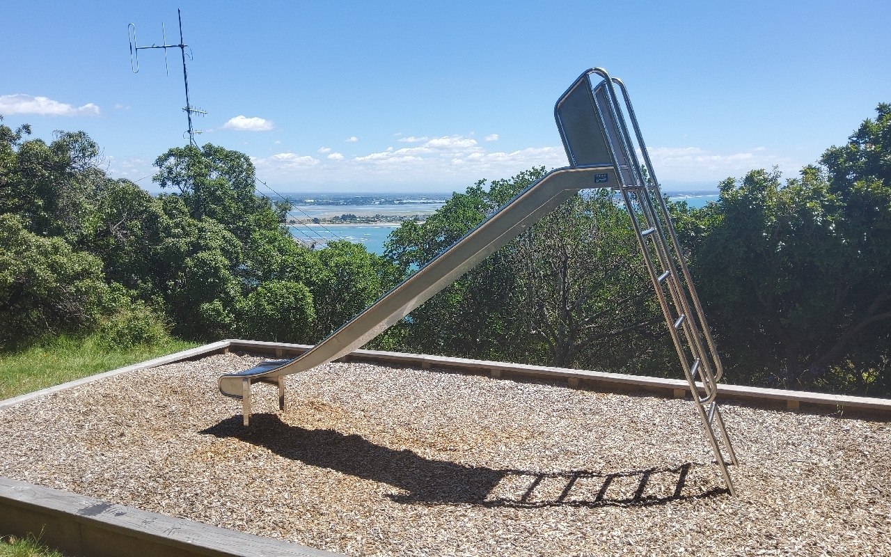 The register’s photograph of the equipment